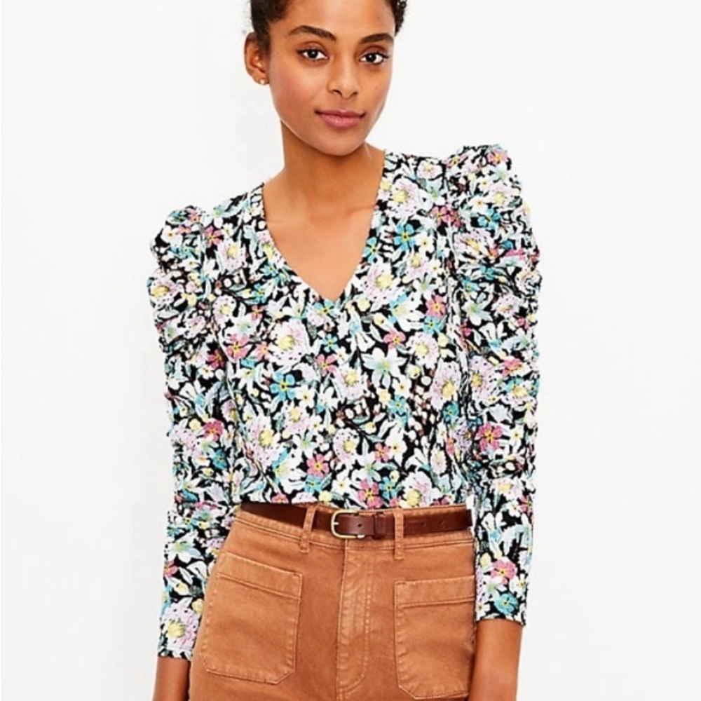 Long sleeve top - black with floral pattern